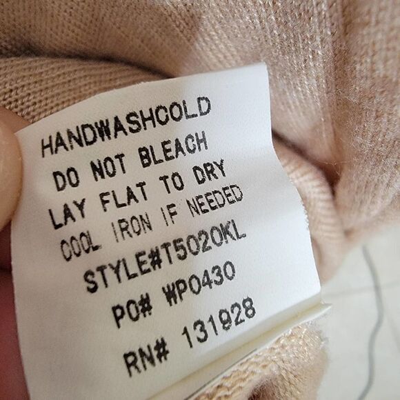 Wishlist Cutout Back Knit Long Sleeve Sweater - Picture 7 of 12